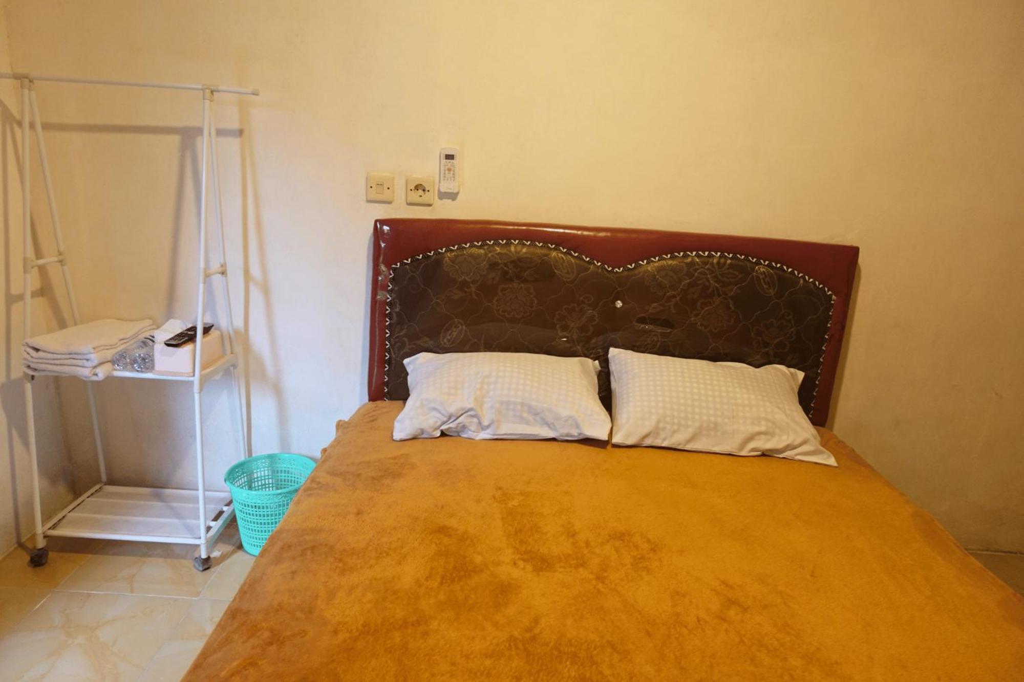 Mayeka Transit Hostel Bandara Internasional Lombok Praya Exteriér fotografie