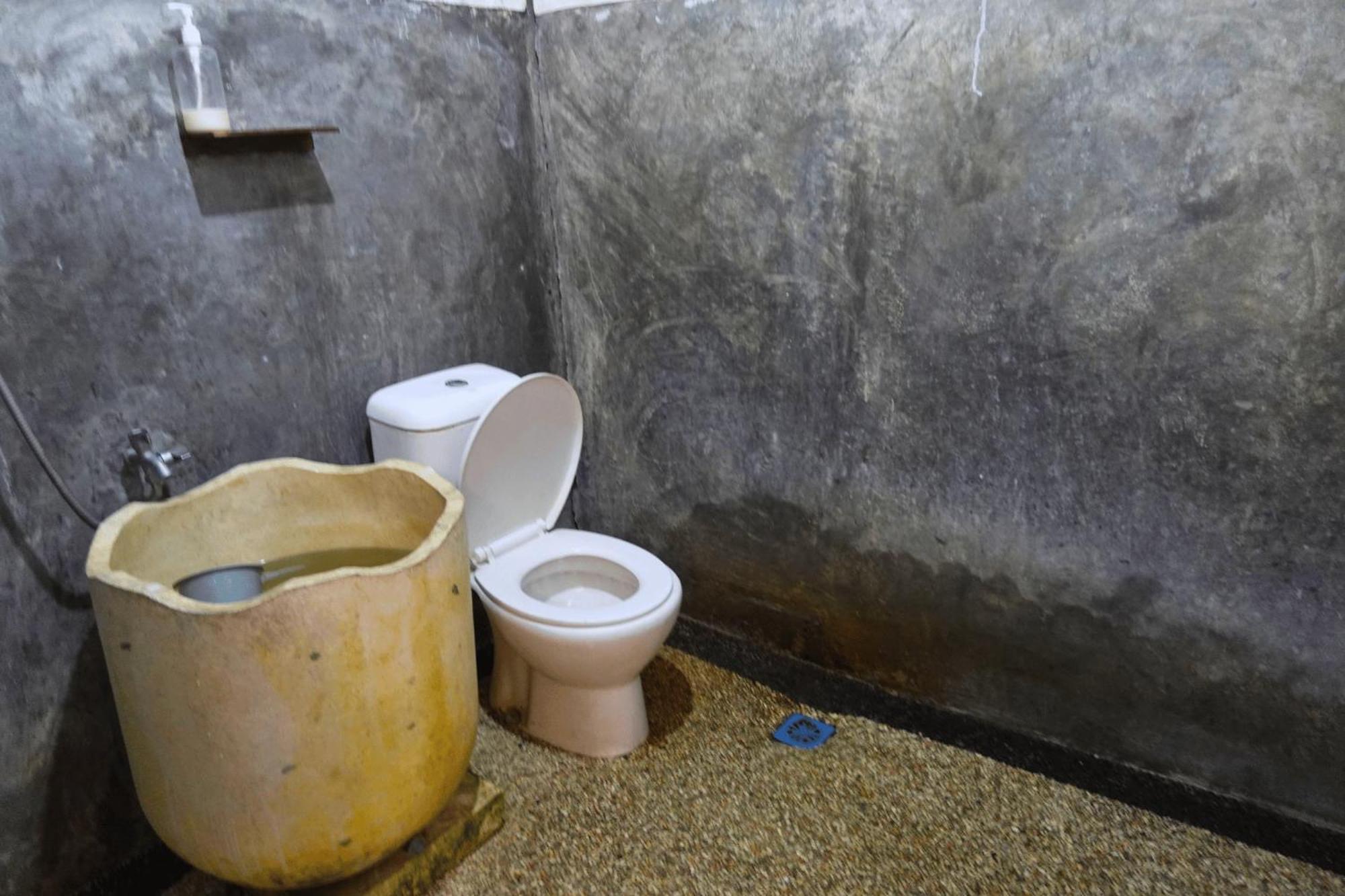 Mayeka Transit Hostel Bandara Internasional Lombok Praya Exteriér fotografie