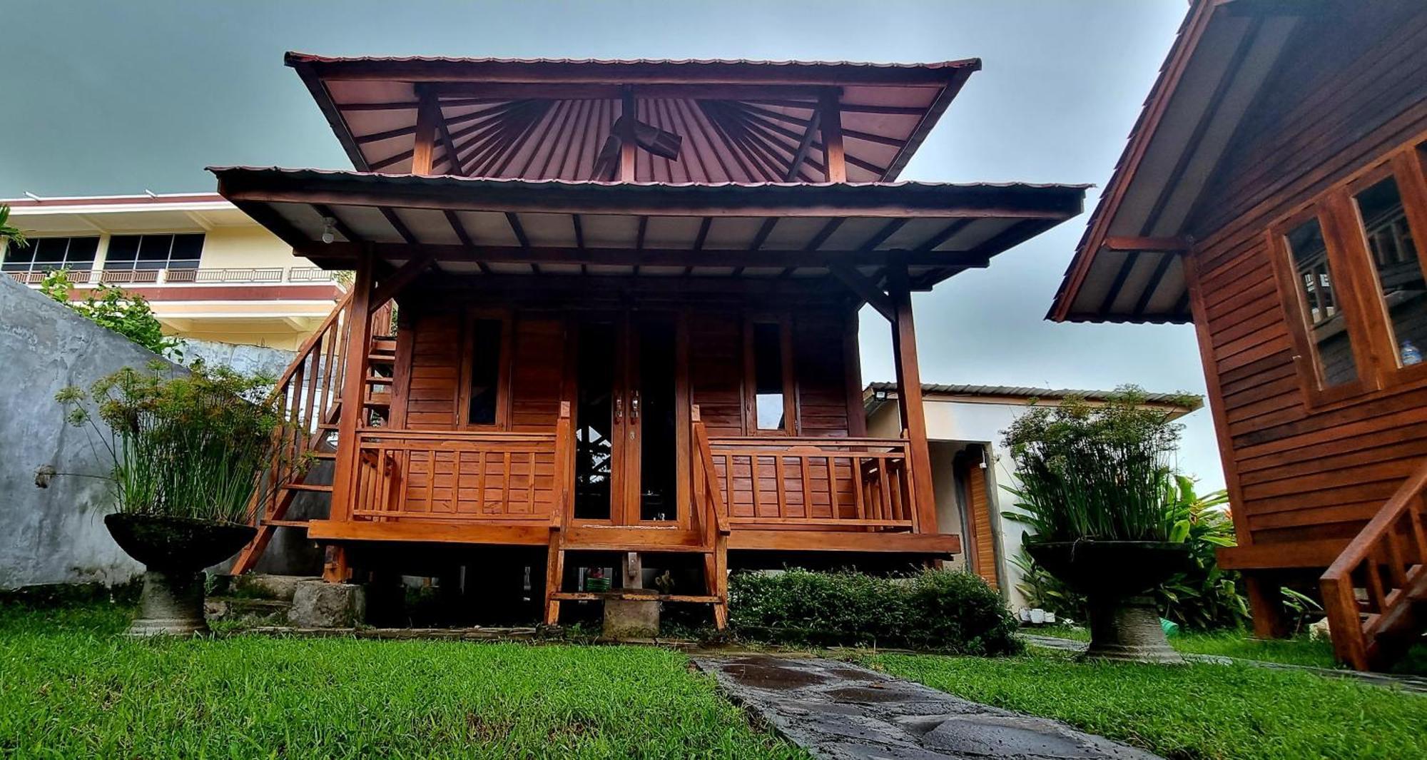 Mayeka Transit Hostel Bandara Internasional Lombok Praya Exteriér fotografie